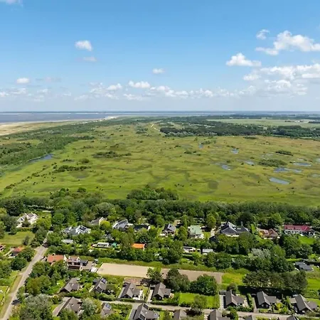 Vakantie-ouddorp Holiday home *