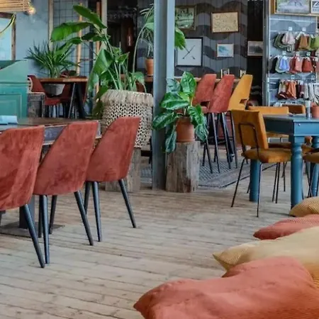 Vakantie-ouddorp Holiday home *