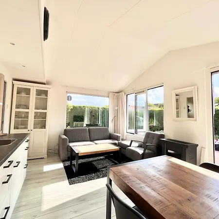 Holiday home Vakantie-ouddorp *