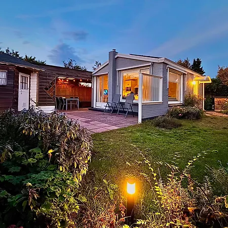 Vakantie-ouddorp Holiday home *
