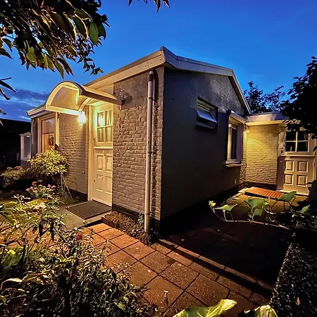 Holiday home Vakantie-ouddorp *